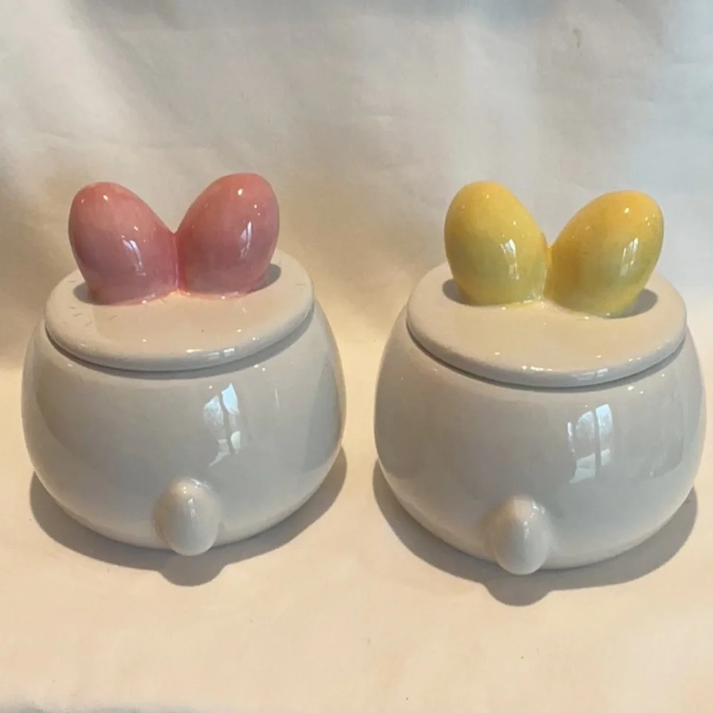 EUC - Bunny Jars with Lids. Set of 2 jars.